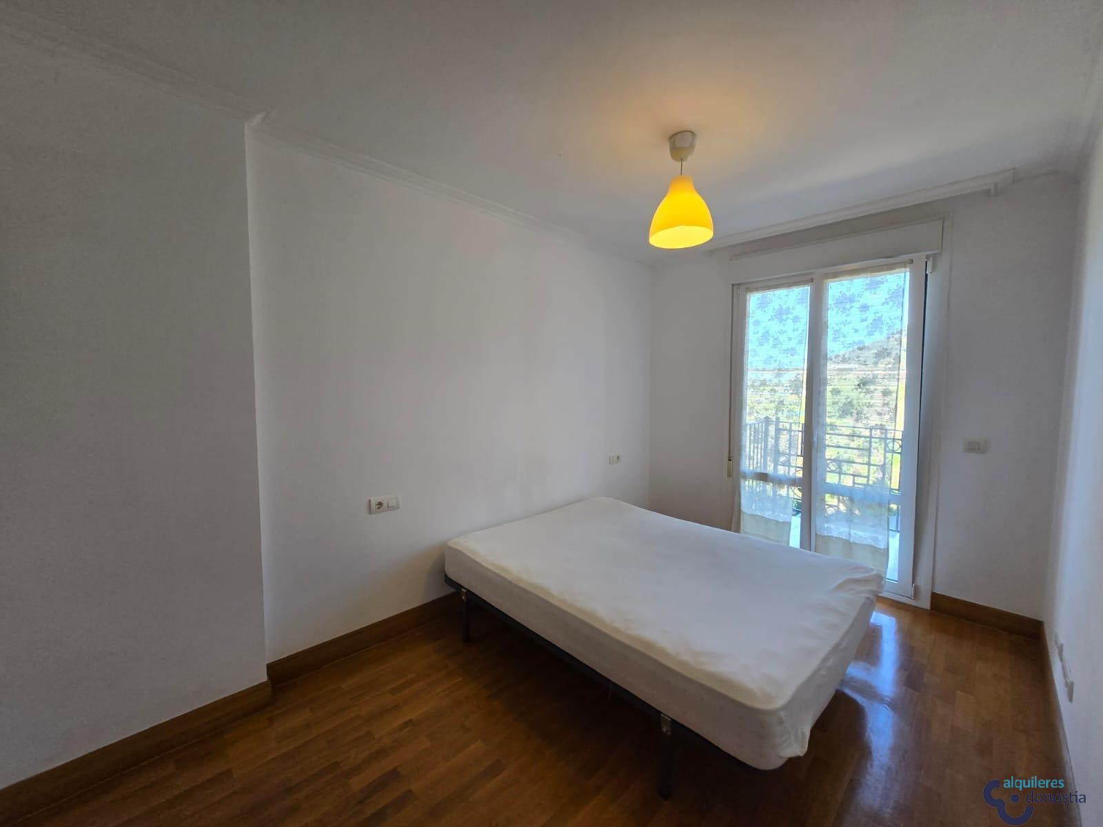 For rent of flat in Orio