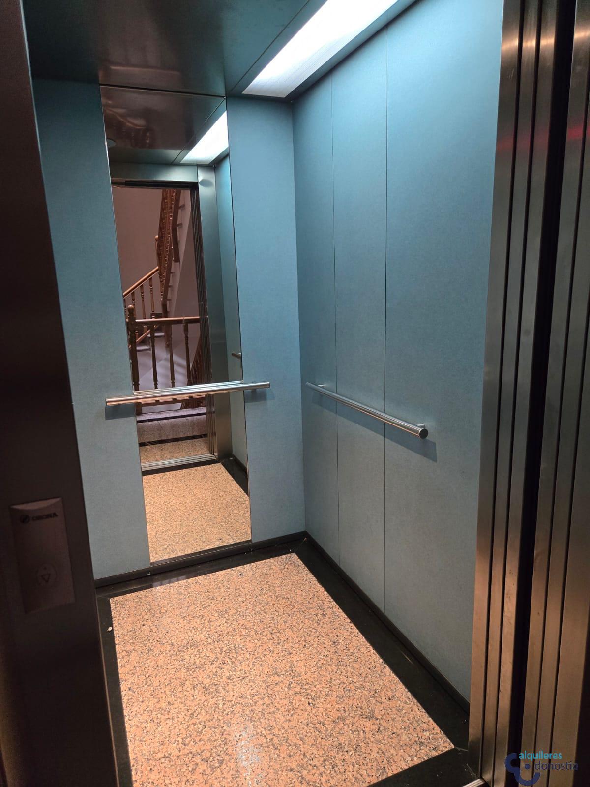 For rent of flat in Orio