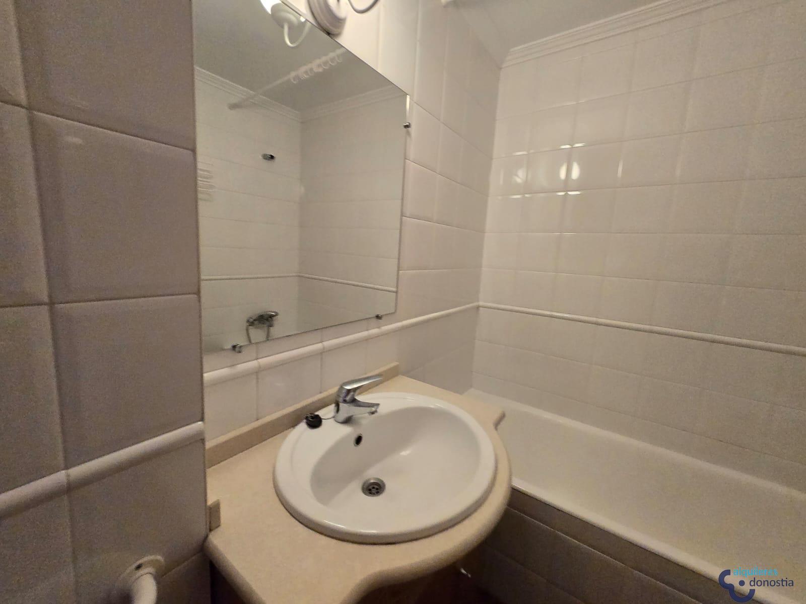 For rent of flat in Orio