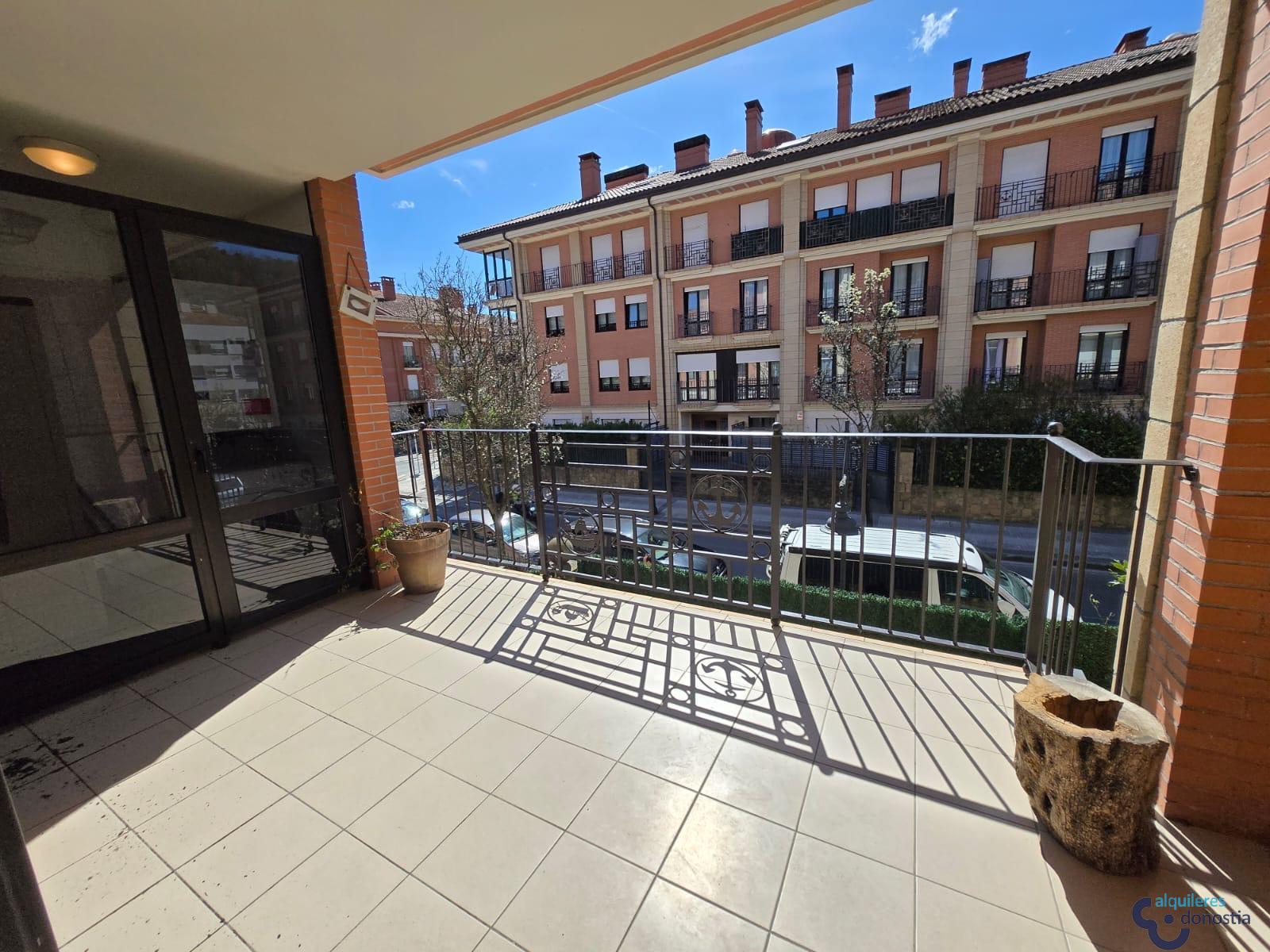 For rent of flat in Orio