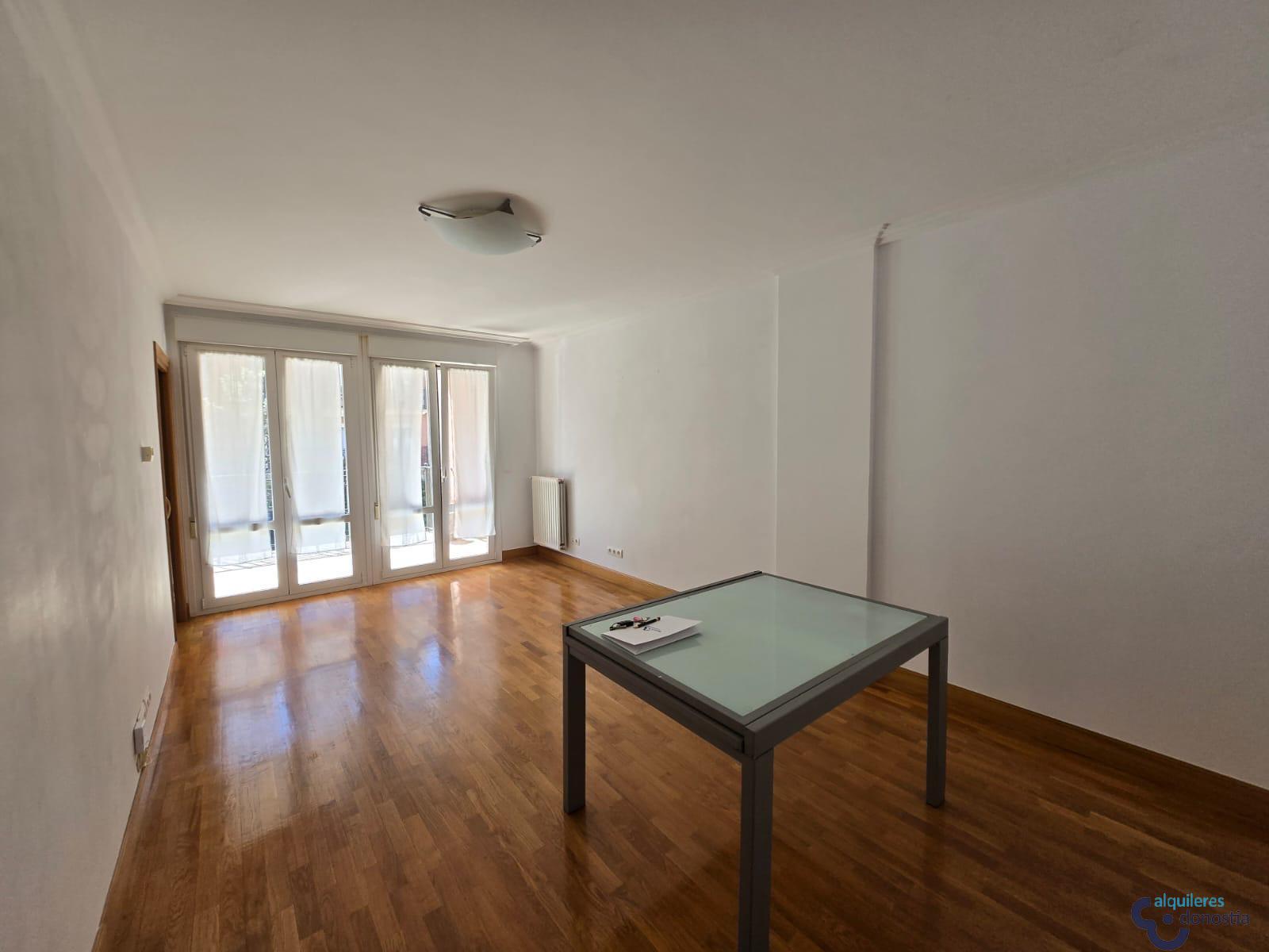 For rent of flat in Orio