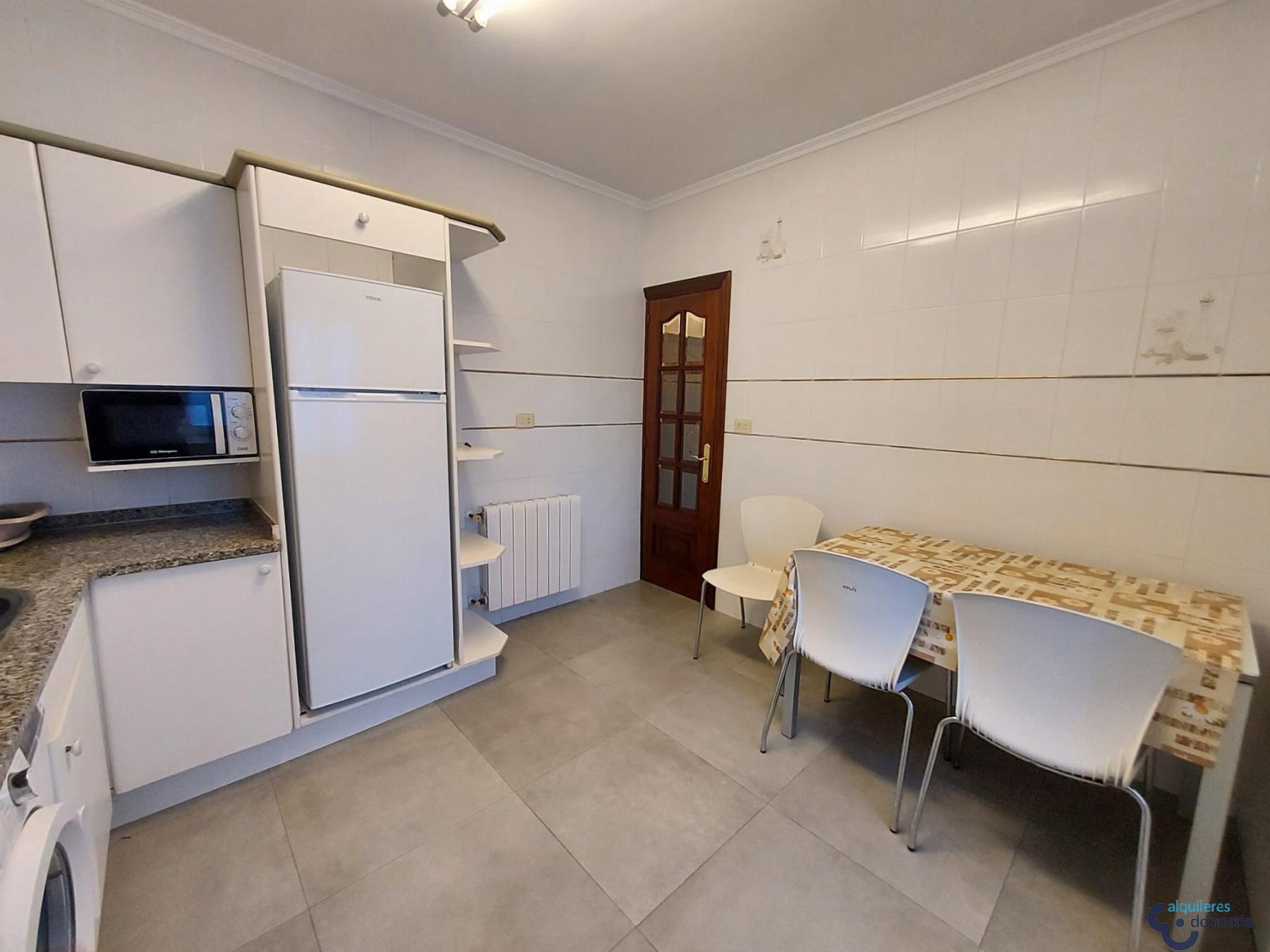 For rent of flat in Arrasate Mondragón