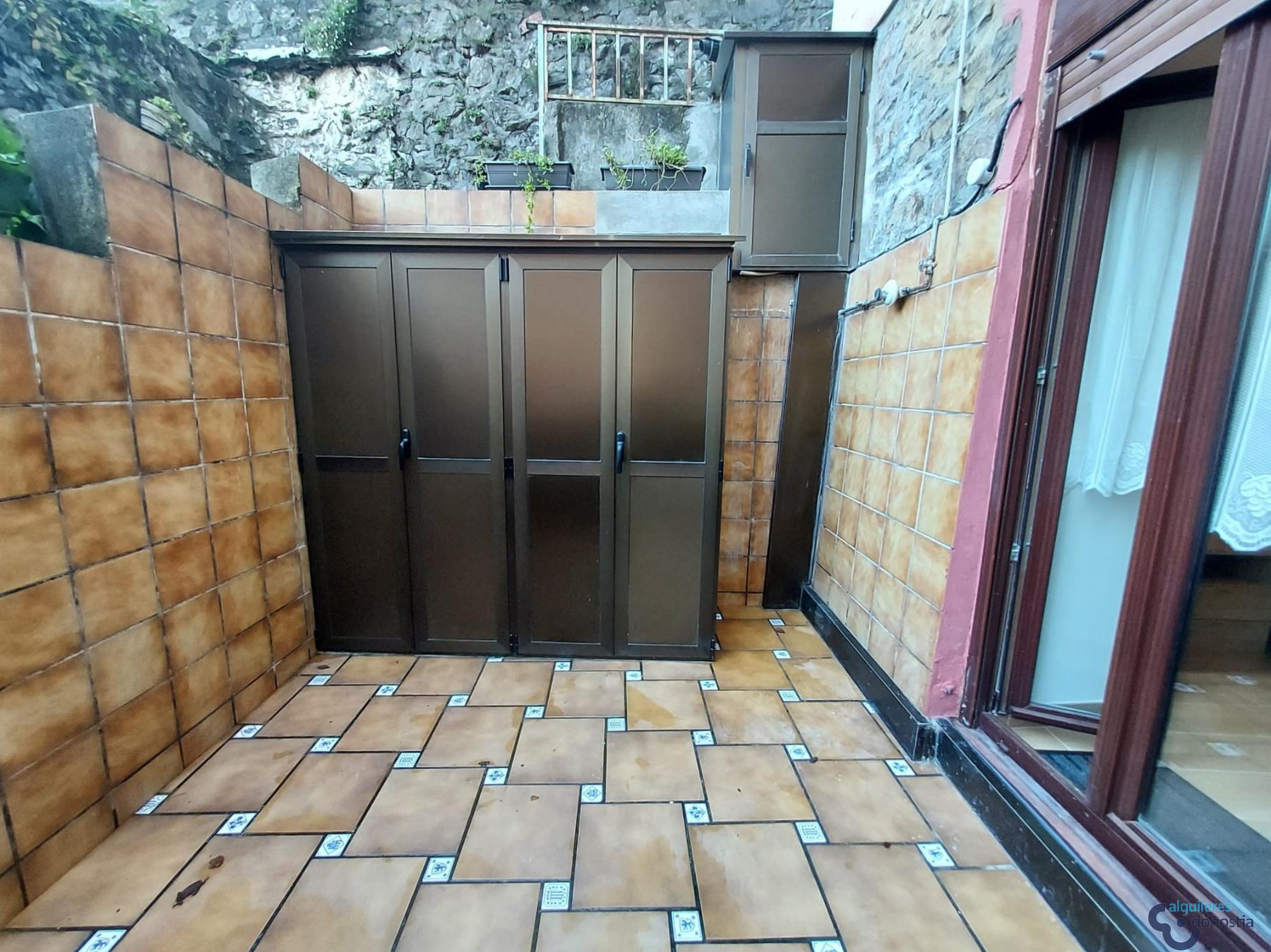 For rent of flat in Arrasate Mondragón