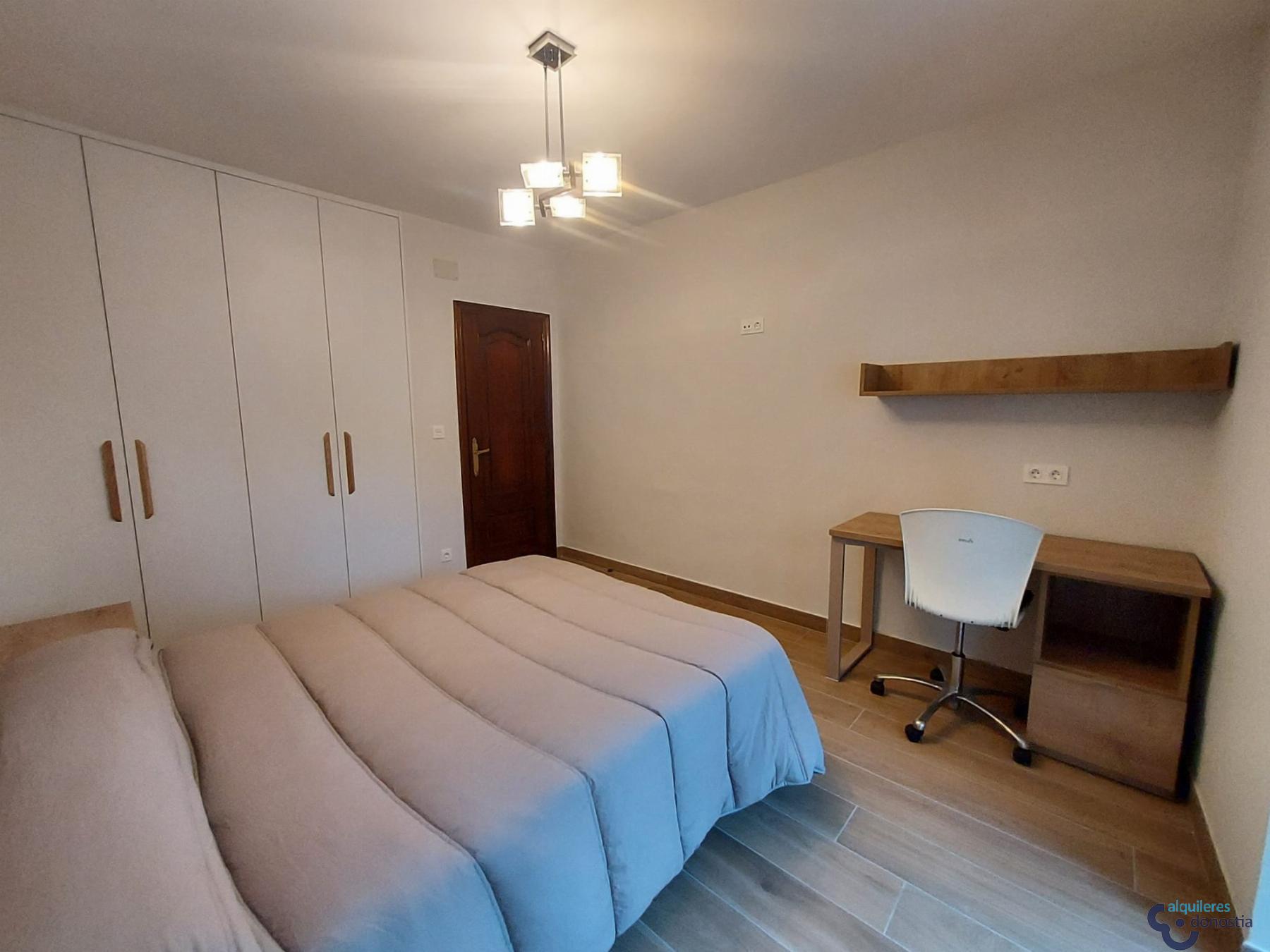 For rent of flat in Arrasate Mondragón