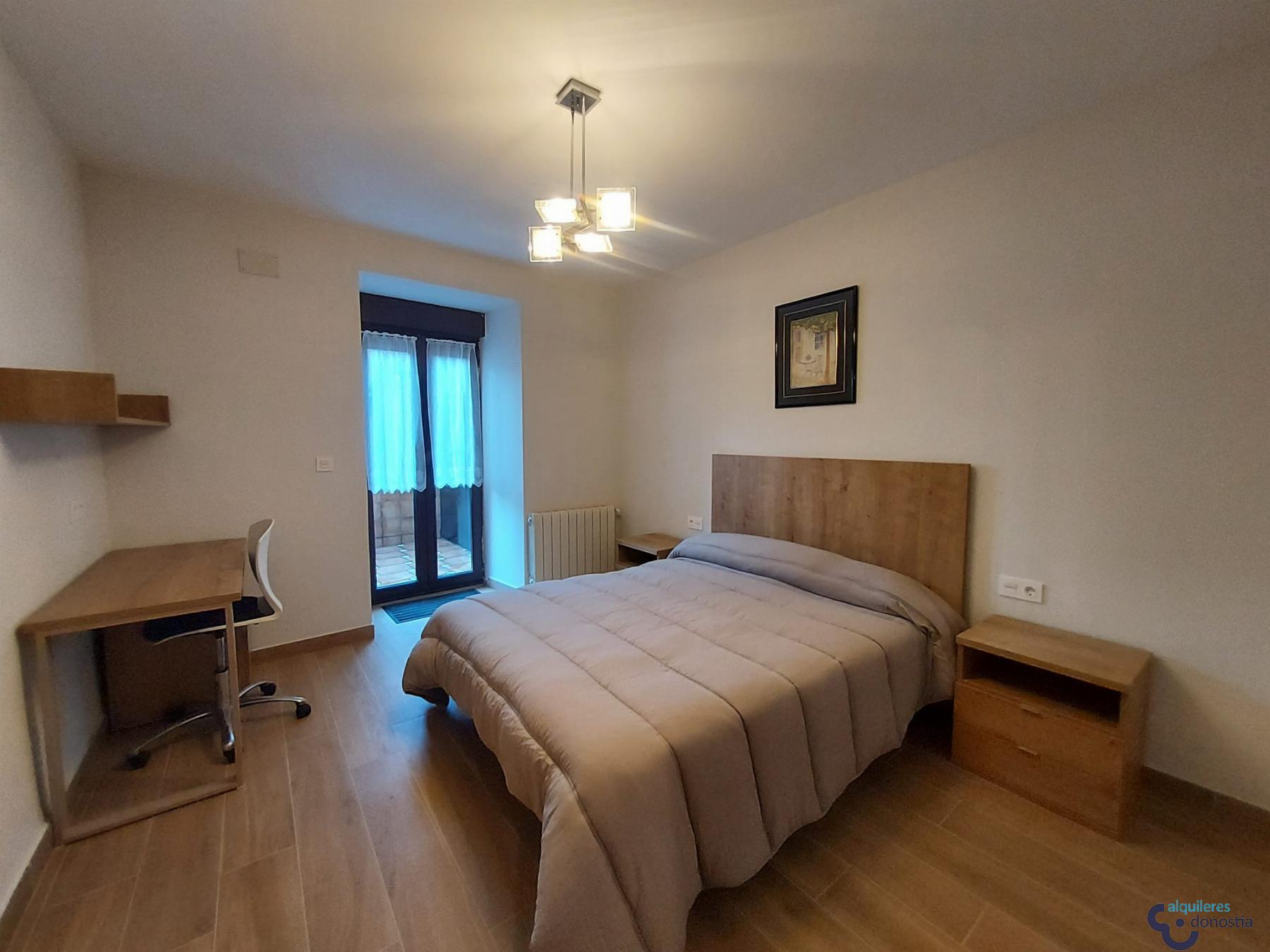 For rent of flat in Arrasate Mondragón