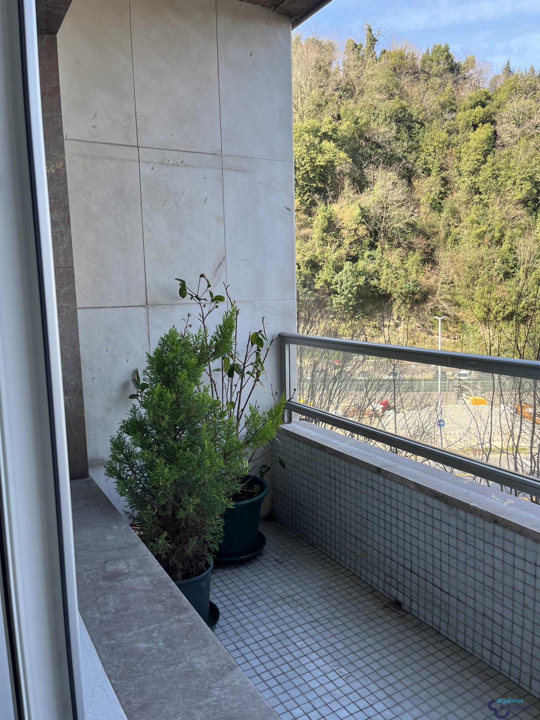 For rent of flat in Donostia-San Sebastián