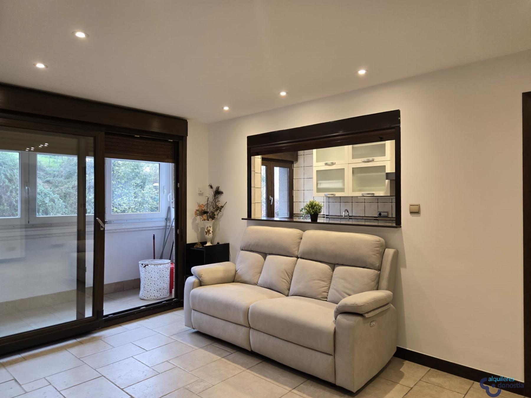 For rent of room in Donostia-San Sebastián