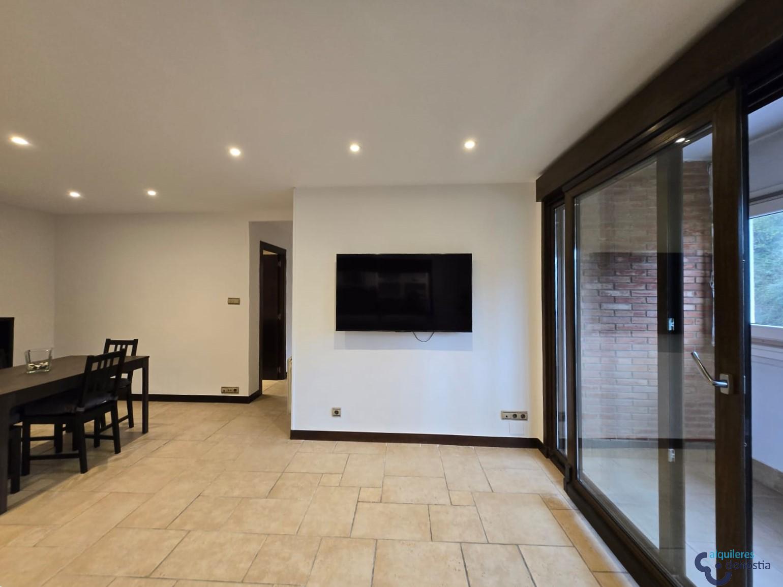 For rent of room in Donostia-San Sebastián