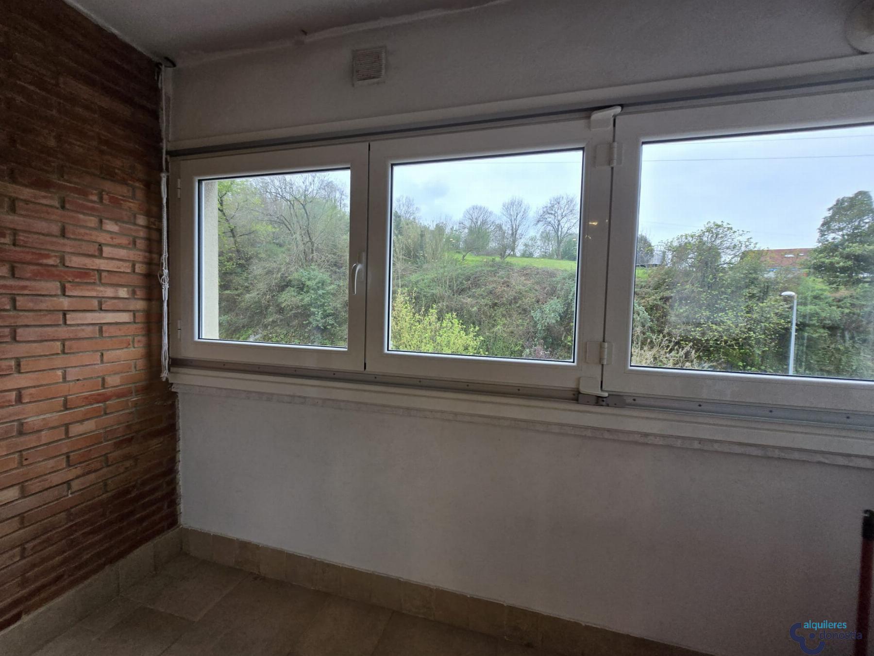 For rent of room in Donostia-San Sebastián