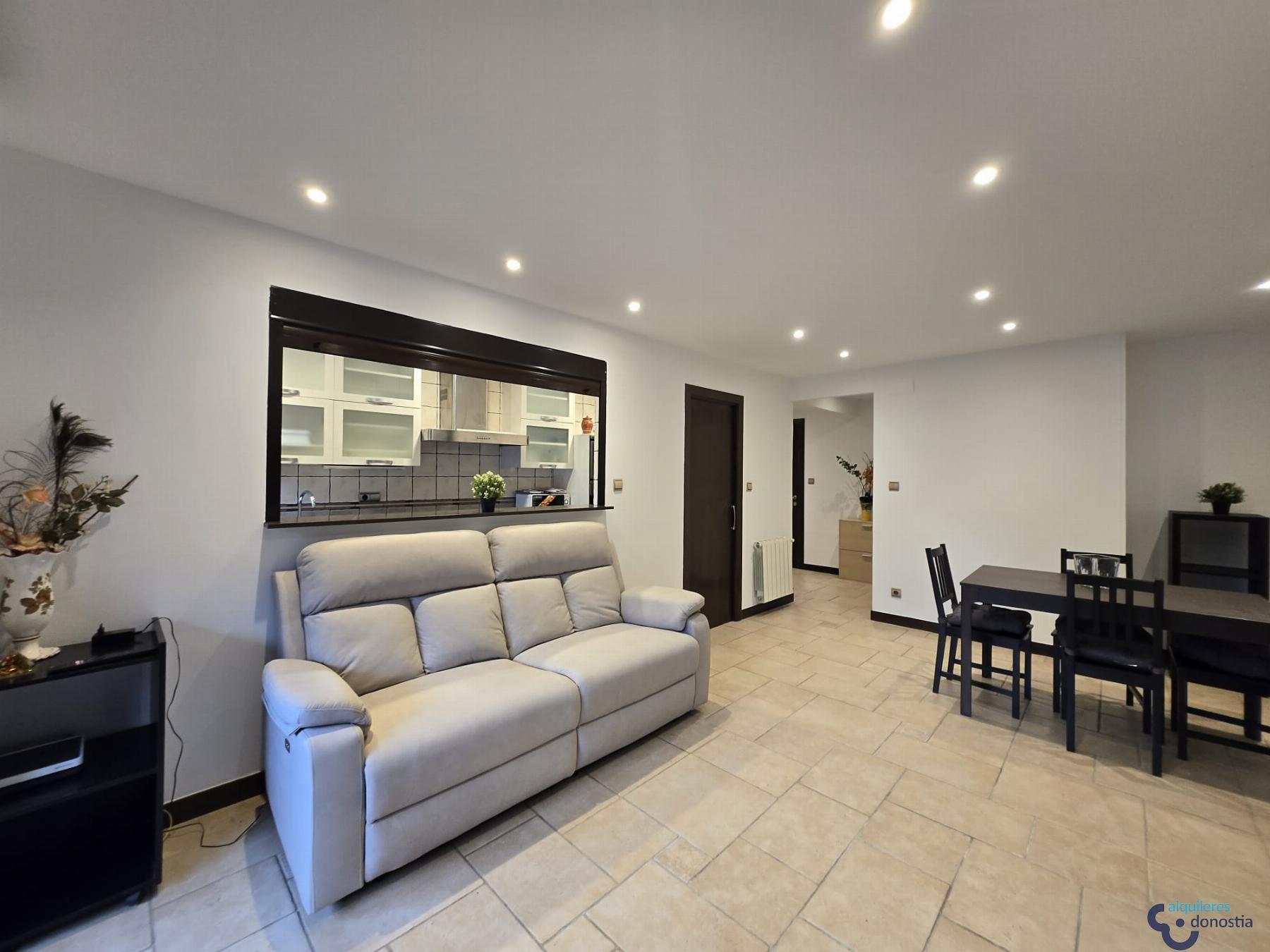 For rent of room in Donostia-San Sebastián