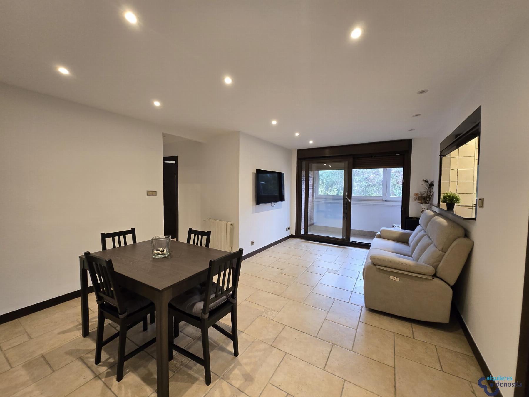 For rent of room in Donostia-San Sebastián