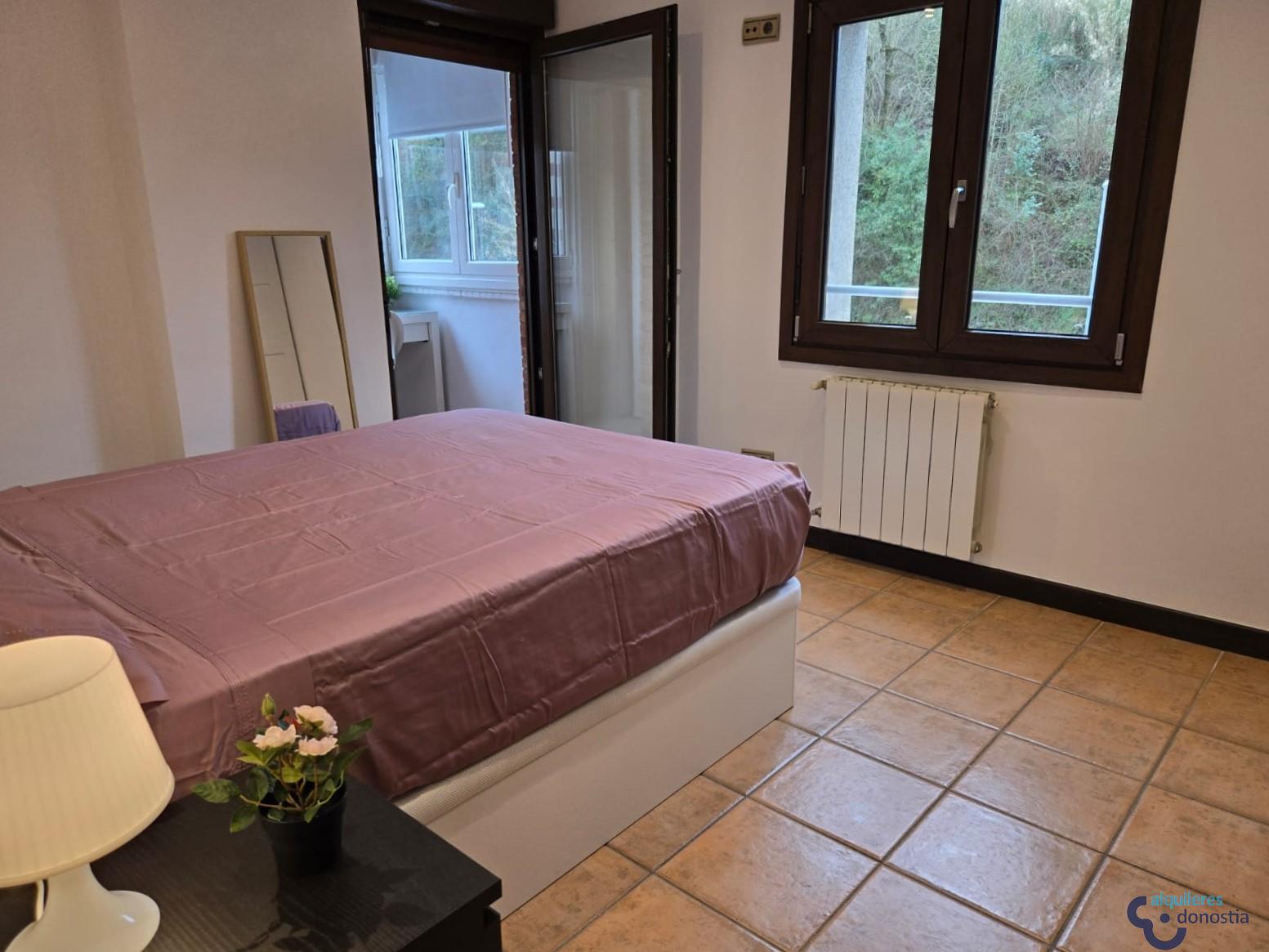 For rent of room in Donostia-San Sebastián