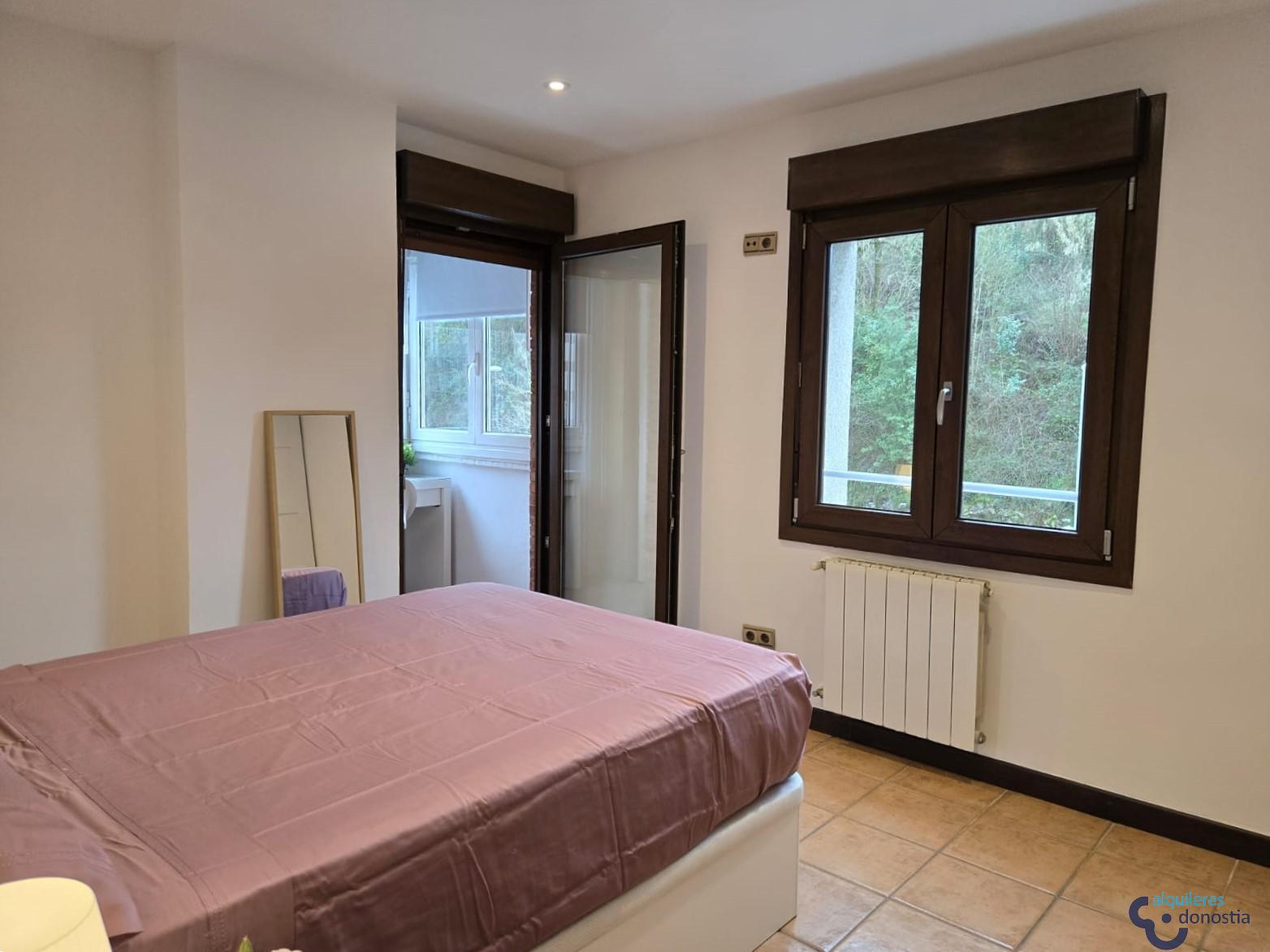 For rent of room in Donostia-San Sebastián
