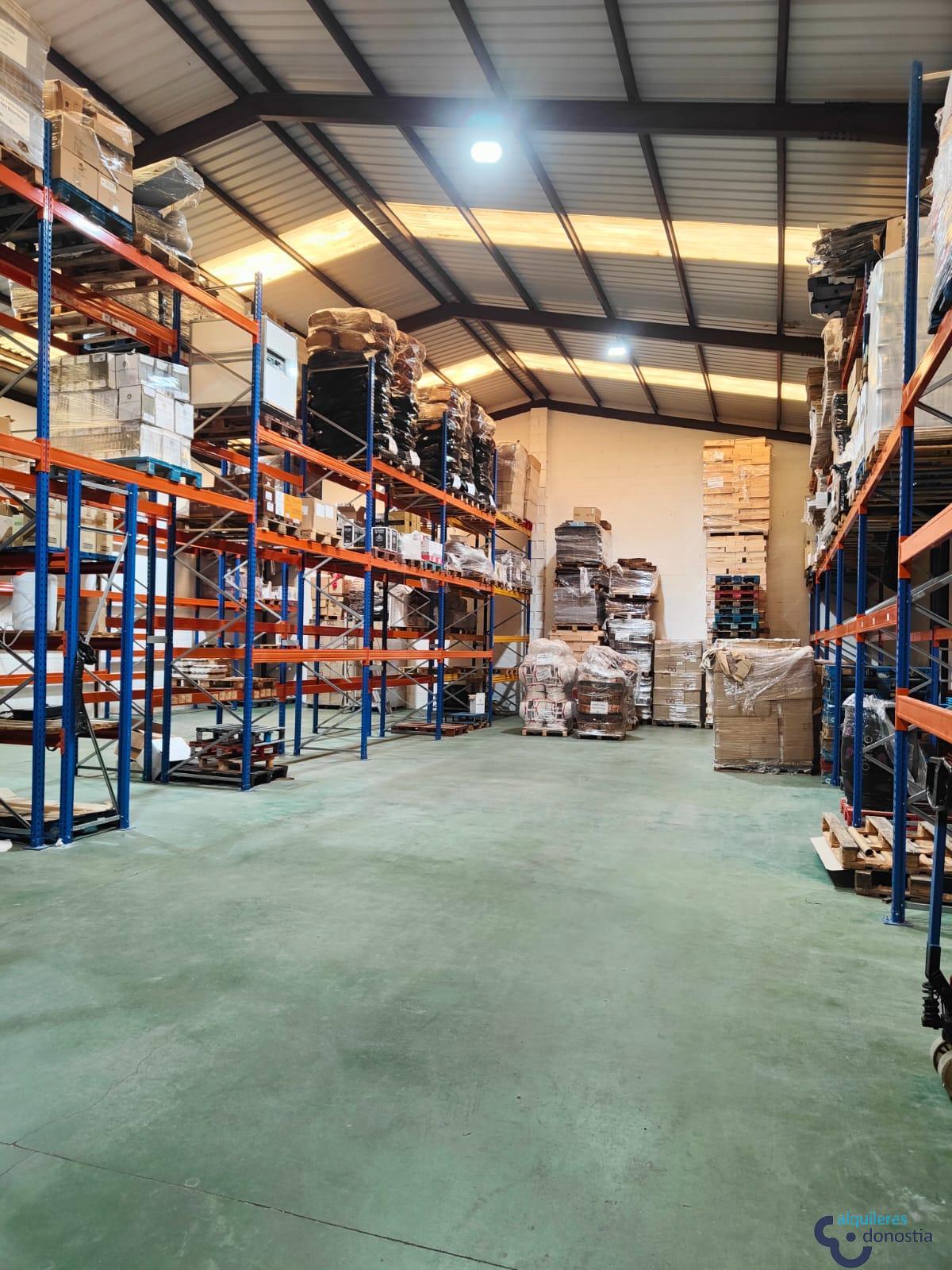 For rent of industrial plant/warehouse in Usurbil