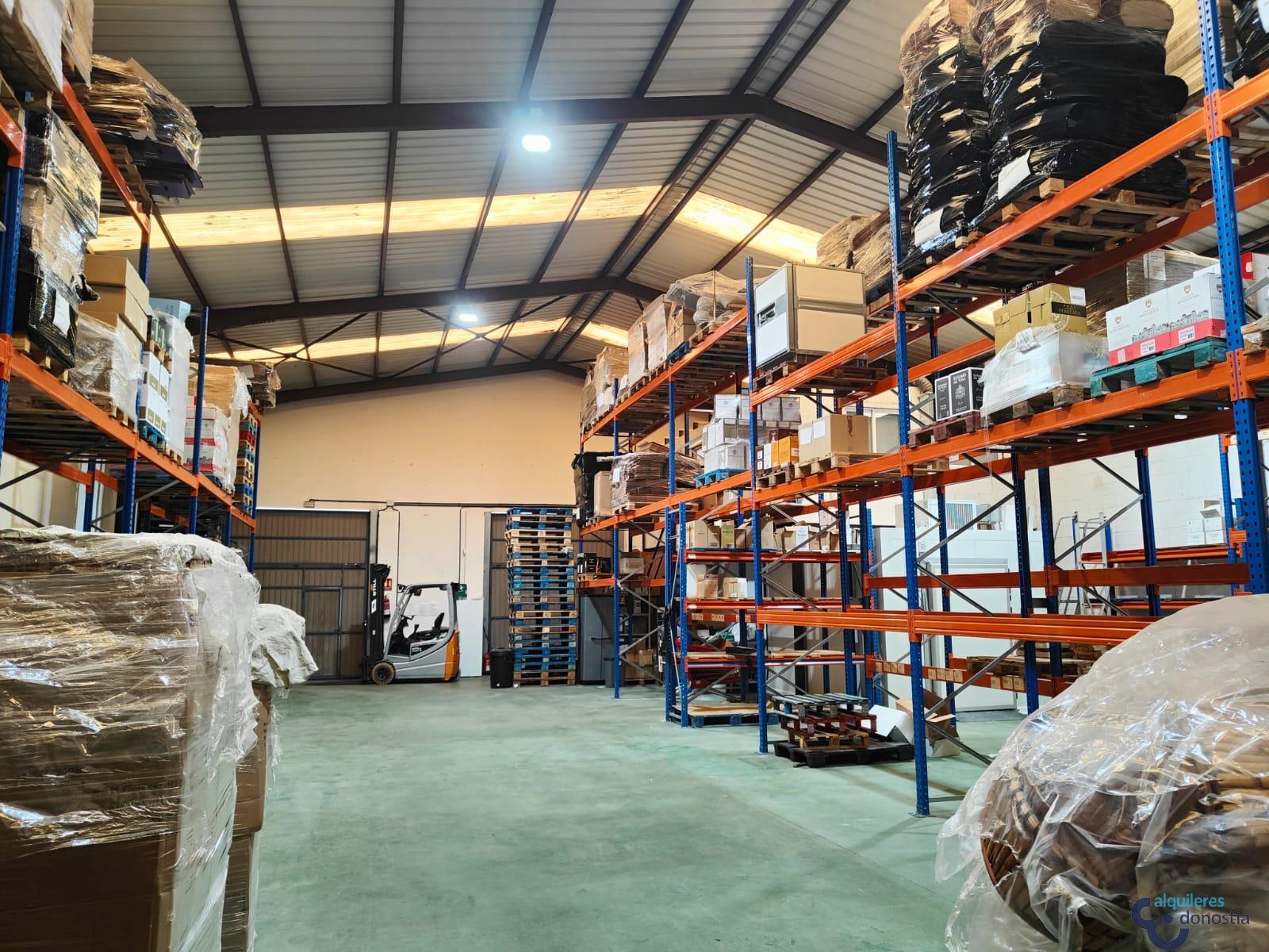 For rent of industrial plant/warehouse in Usurbil