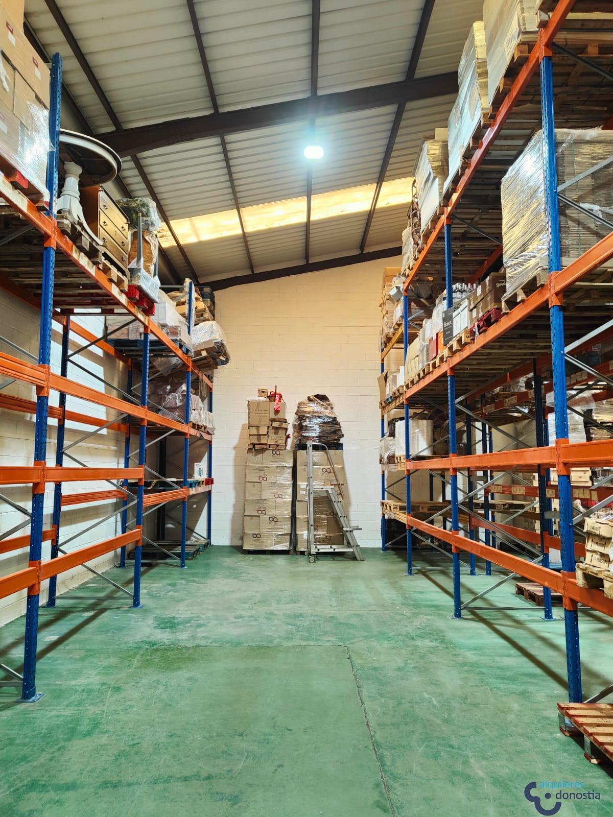 For rent of industrial plant/warehouse in Usurbil