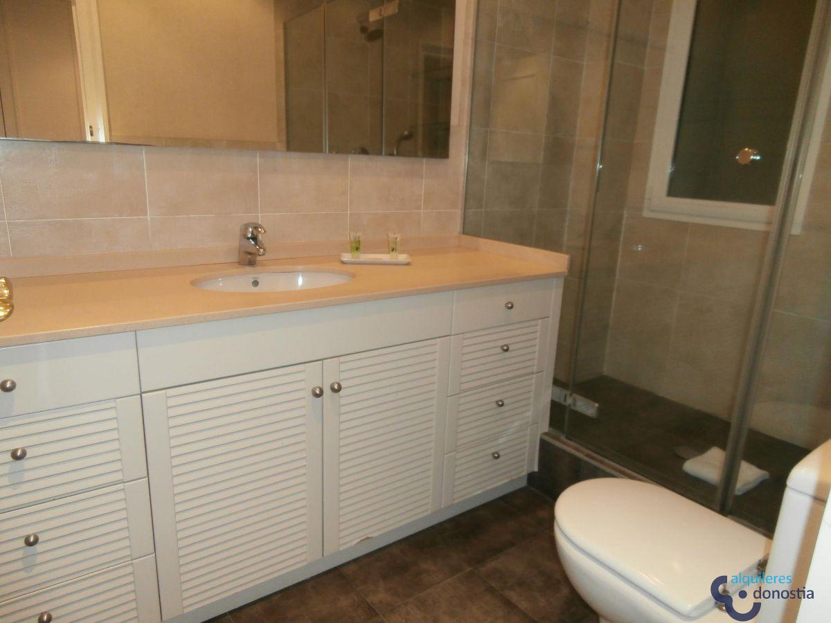 For rent of flat in Donostia-San Sebastián