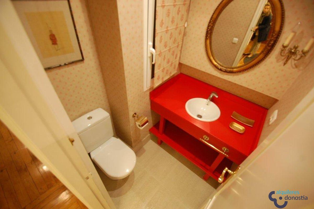 For rent of flat in Donostia-San Sebastián