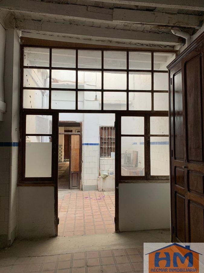 For sale of ground floor in Valencia