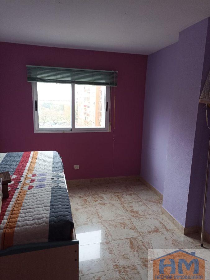 For sale of flat in Valencia