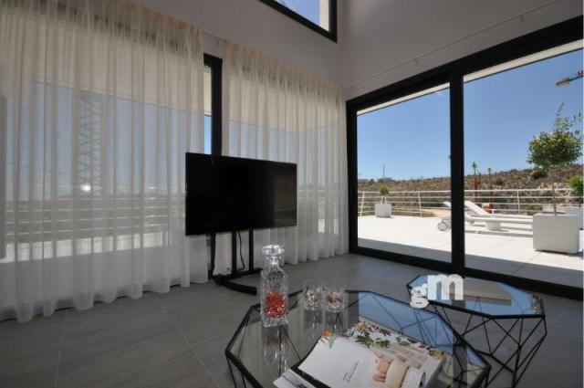 For sale of villa in San Miguel de Salinas