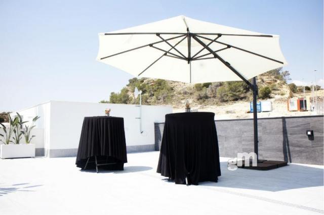 For sale of villa in San Miguel de Salinas