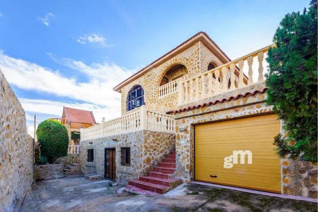 For sale of chalet in Torrevieja