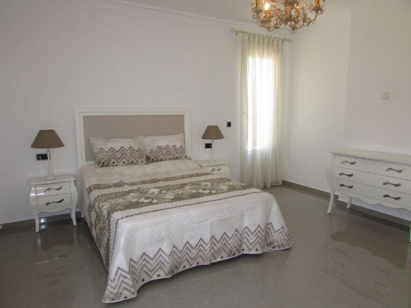 For sale of villa in Orihuela Costa