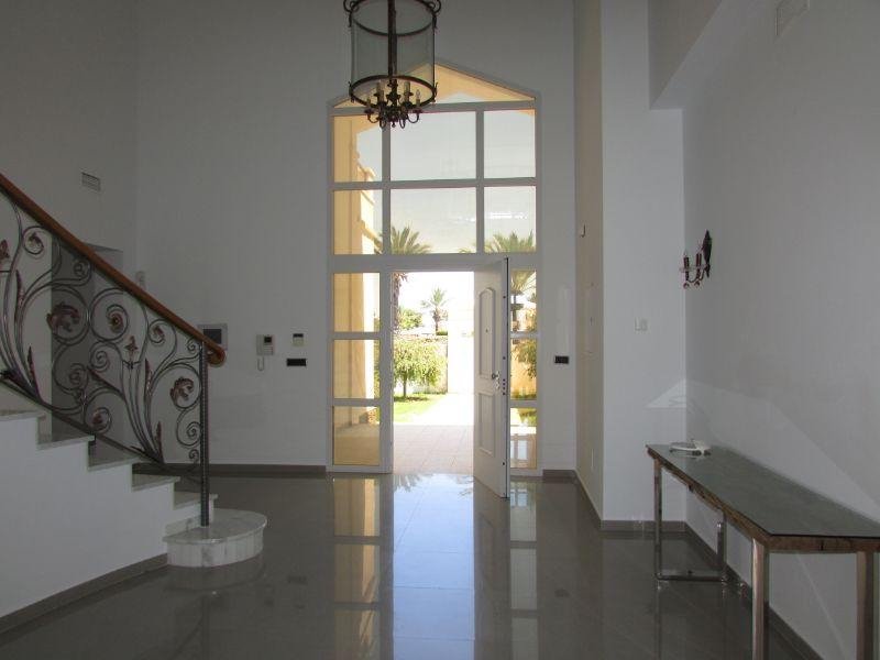 For sale of villa in Orihuela Costa