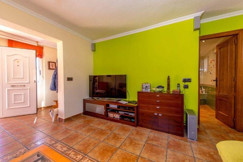 For sale of chalet in Torrevieja