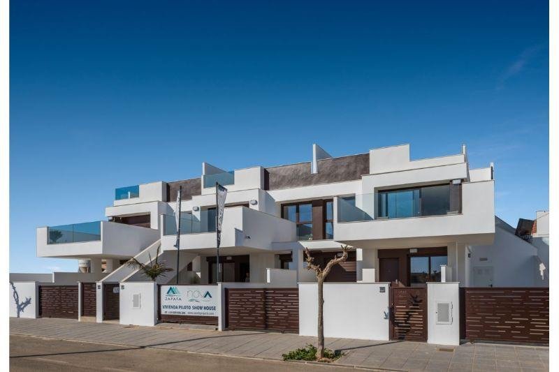 For sale of chalet in Pilar de la Horadada