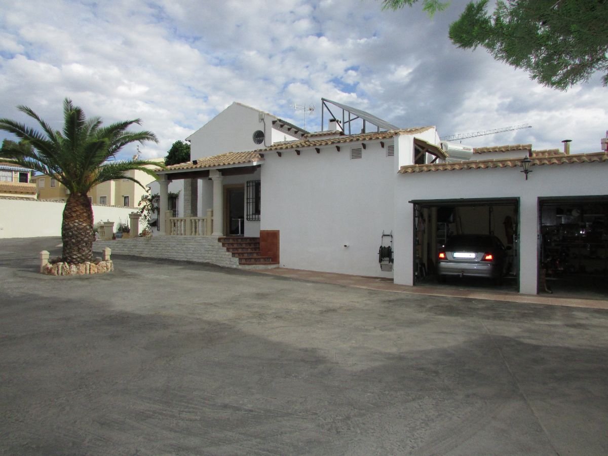 Salg av villa i Orihuela Costa