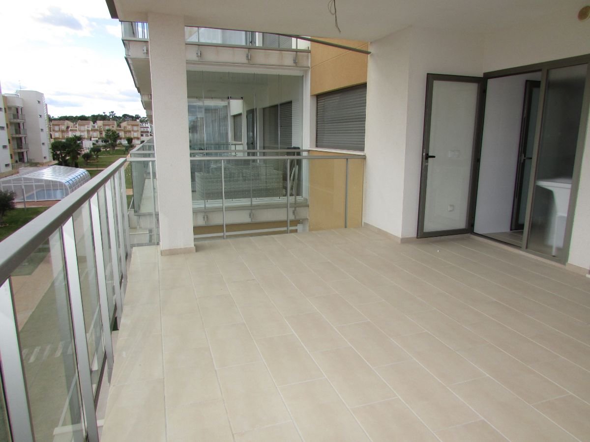 For sale of apartment in Orihuela Costa