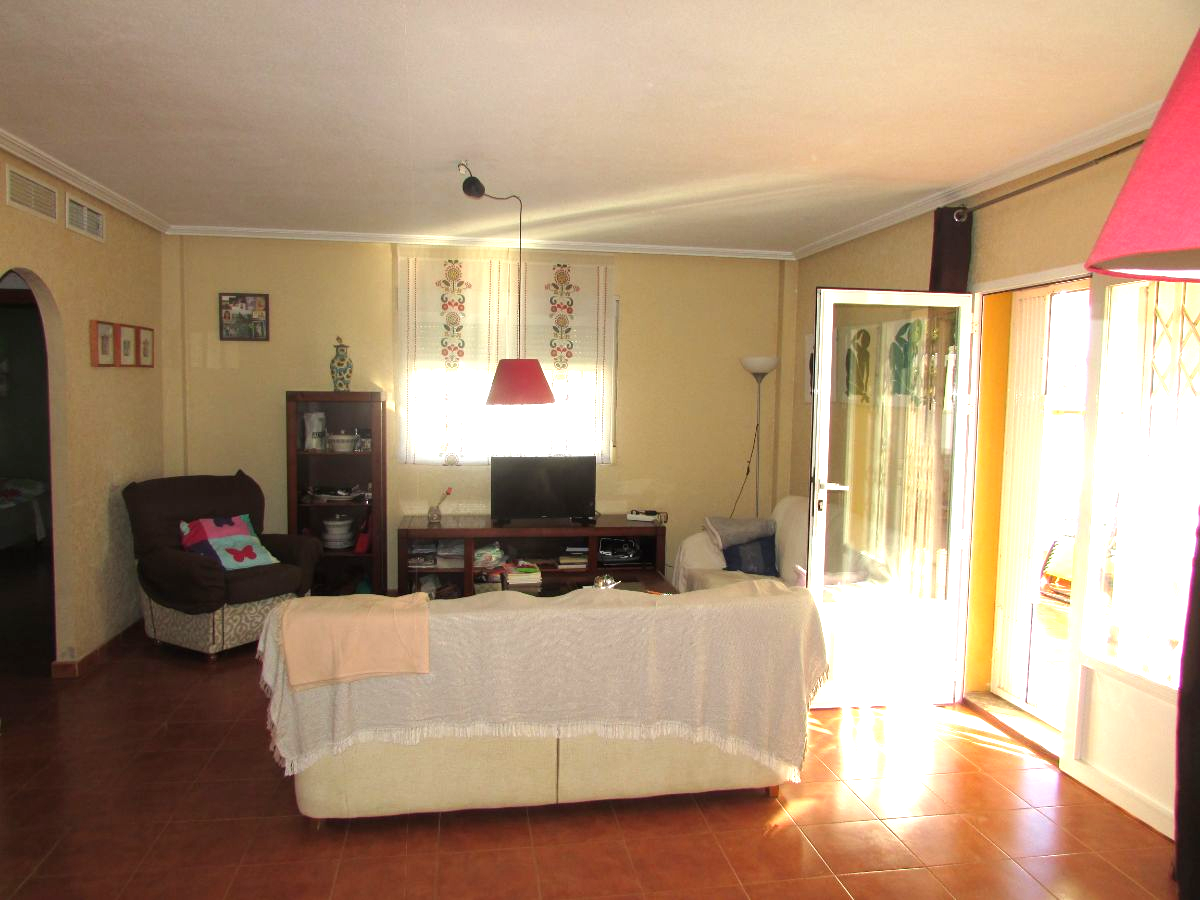 For sale of chalet in Orihuela Costa