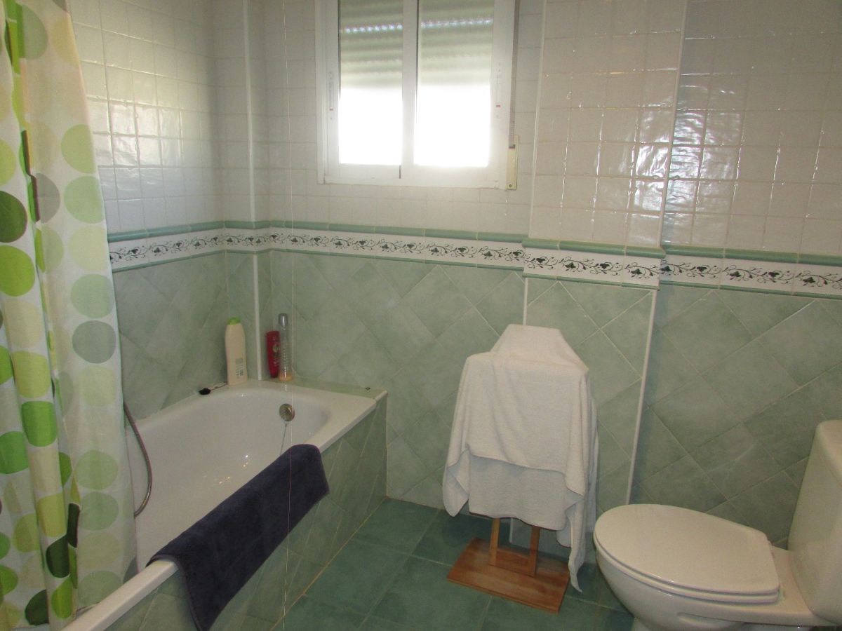 Zu verkaufen von chalet in
 Orihuela Costa