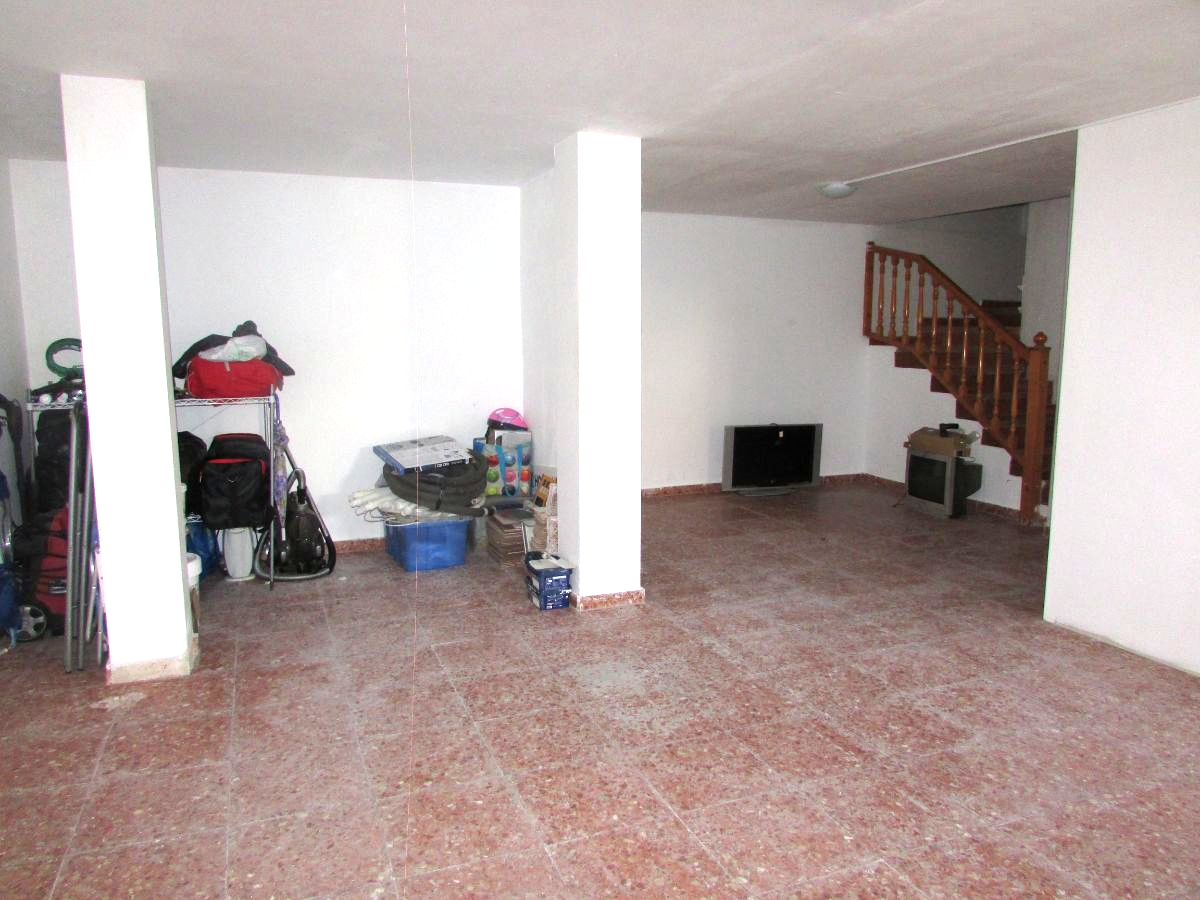 Zu verkaufen von chalet in
 Orihuela Costa