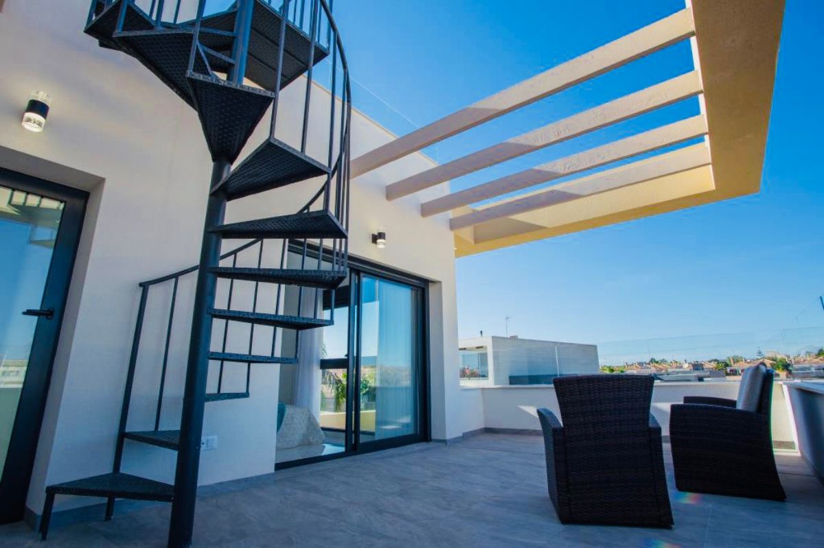 Venta de chalet en Los Montesinos Venta de chalet en Los Montesinos