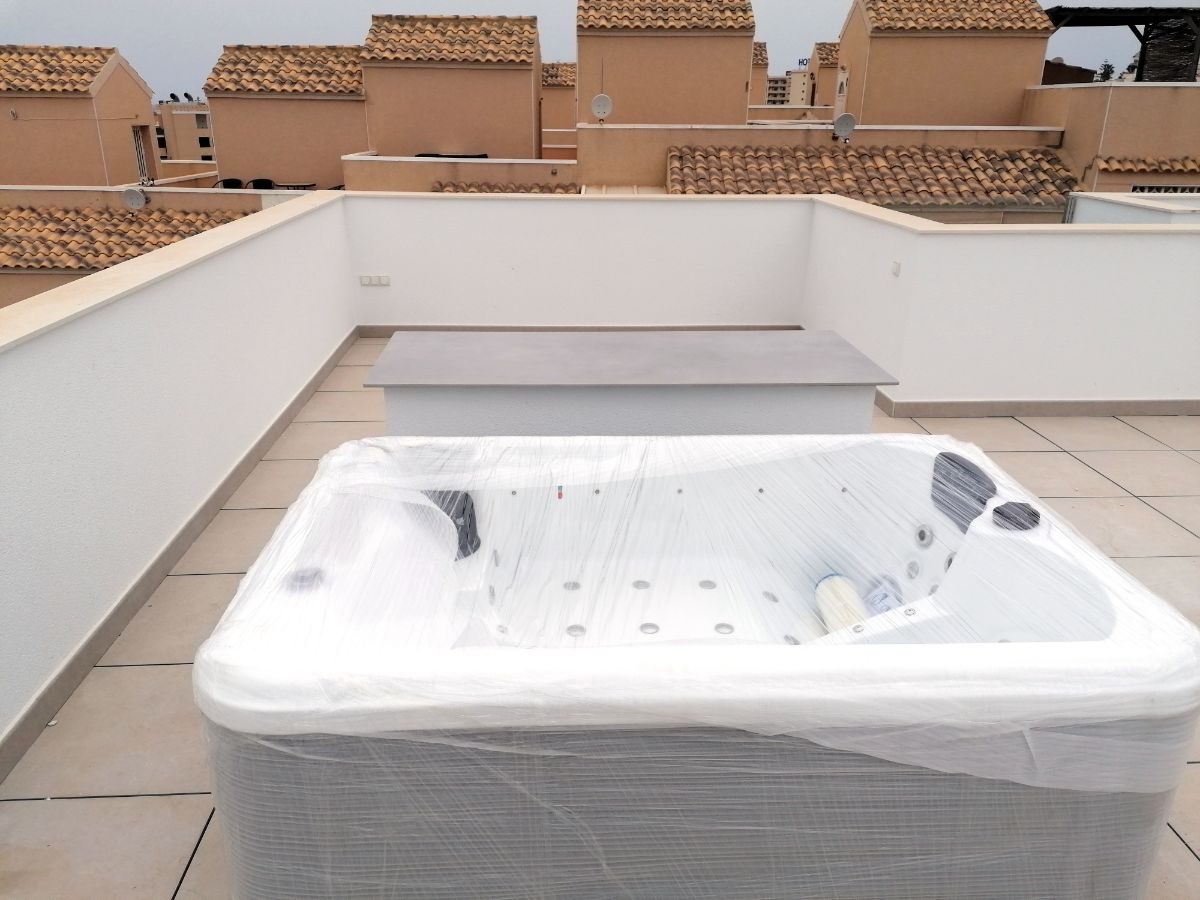 For sale of chalet in Torrevieja