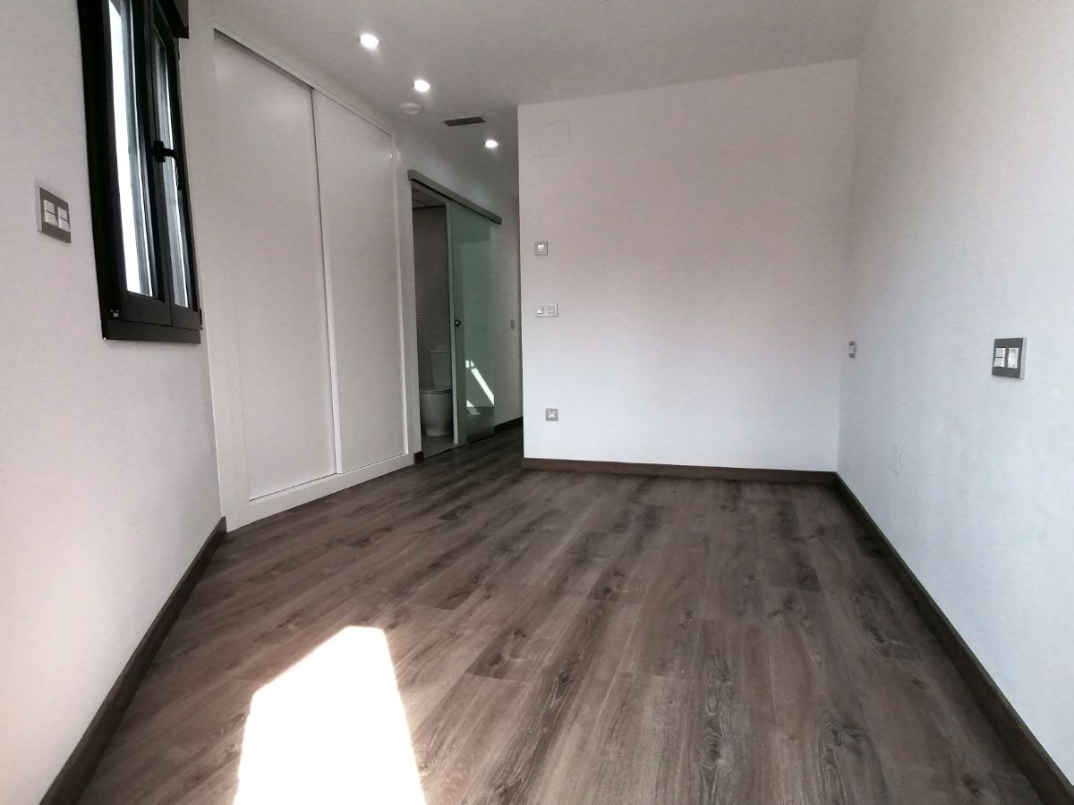 For sale of chalet in Torrevieja