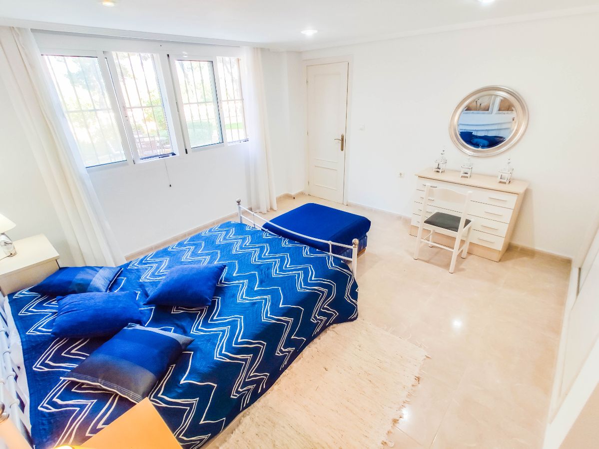 For sale of chalet in Orihuela Costa
