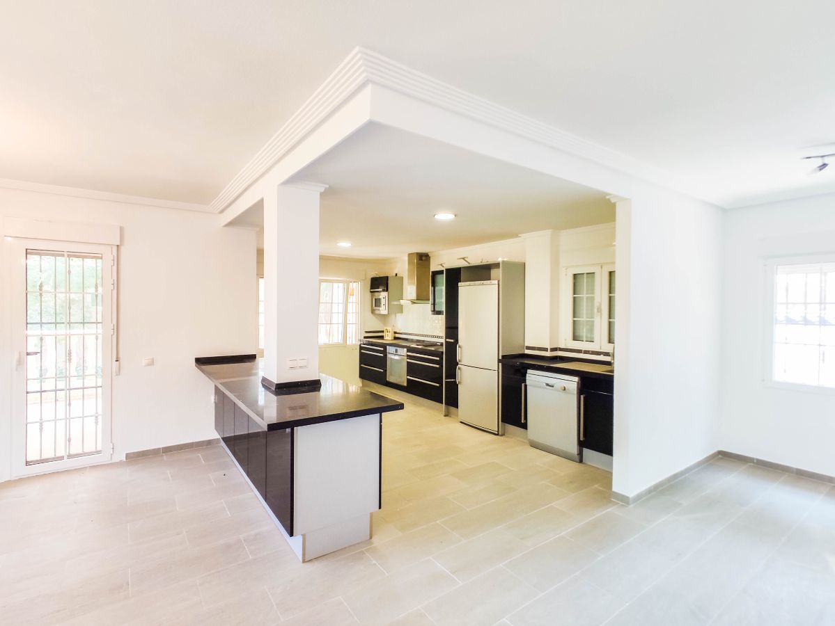 For sale of chalet in Orihuela Costa