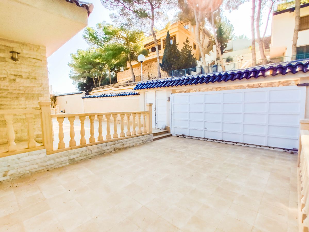 For sale of chalet in Orihuela Costa