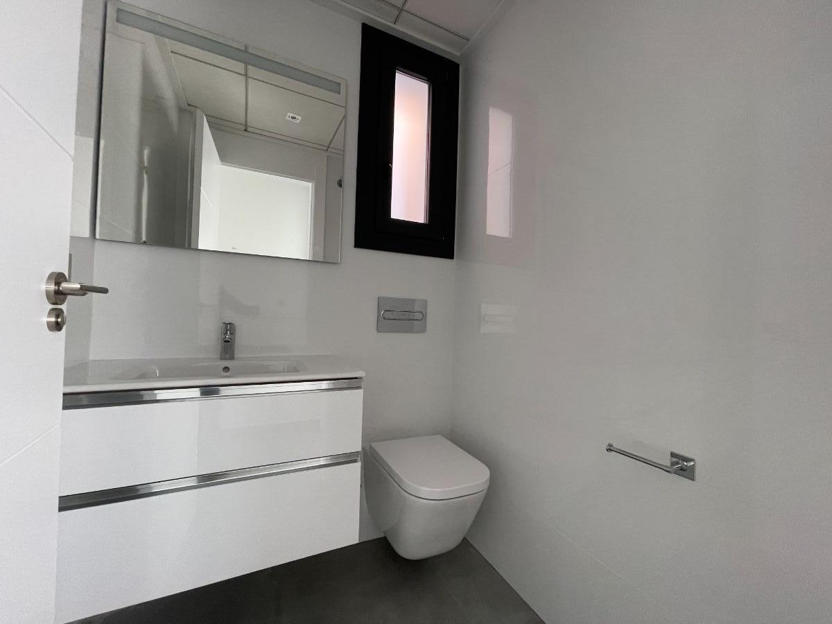 Köp av chalet i Torrevieja