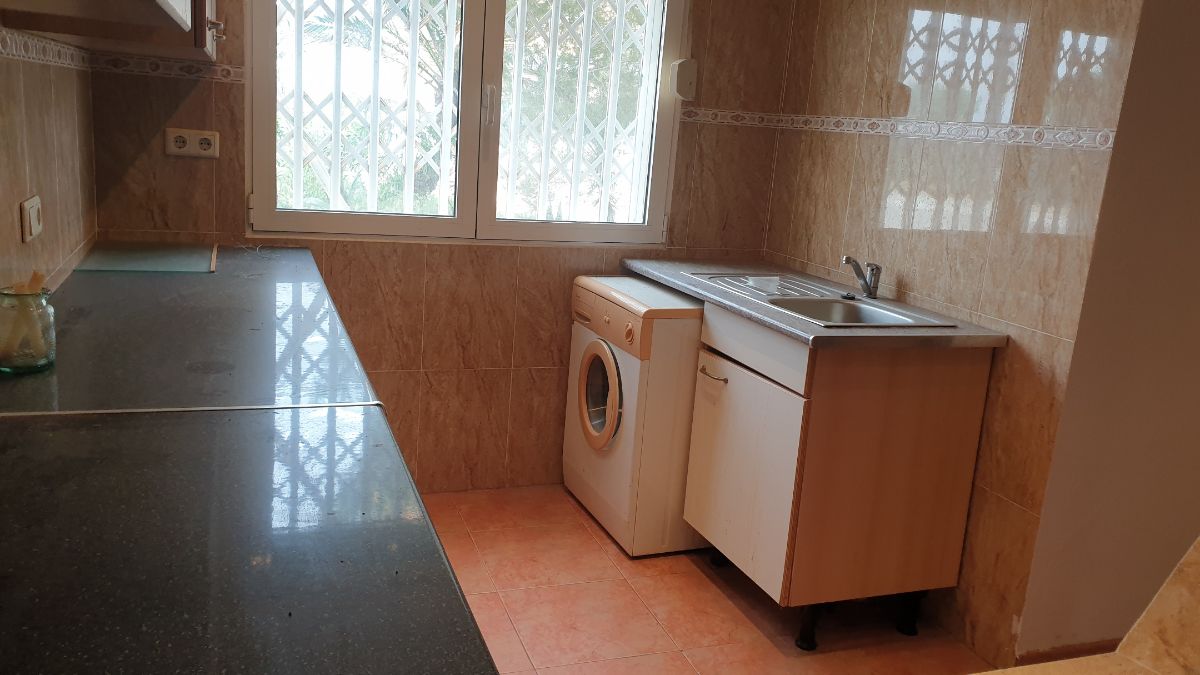 Venta de local comercial en La Mata