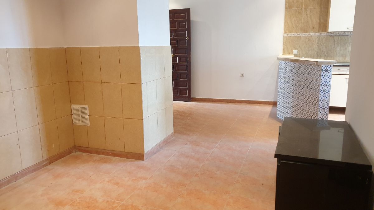 Venta de local comercial en La Mata
