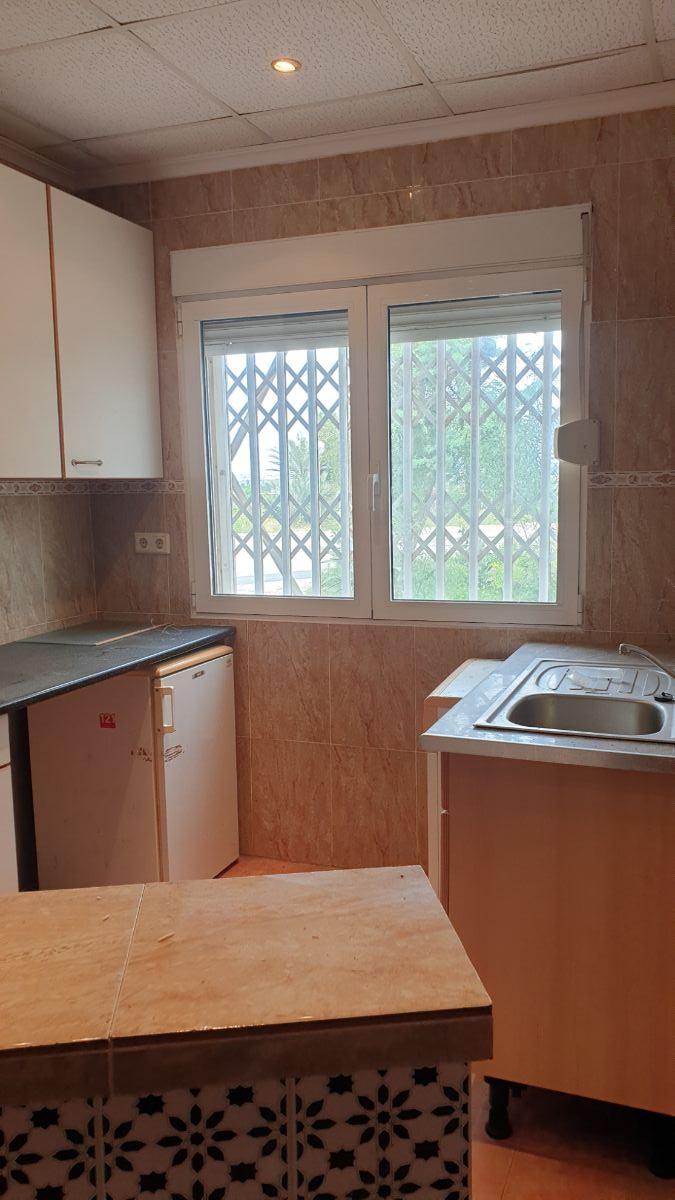 Venta de local comercial en La Mata