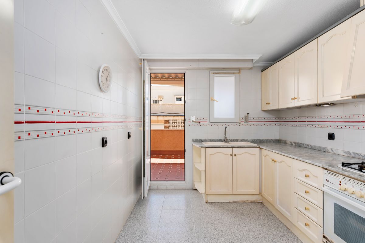 For sale of penthouse in Torrevieja
