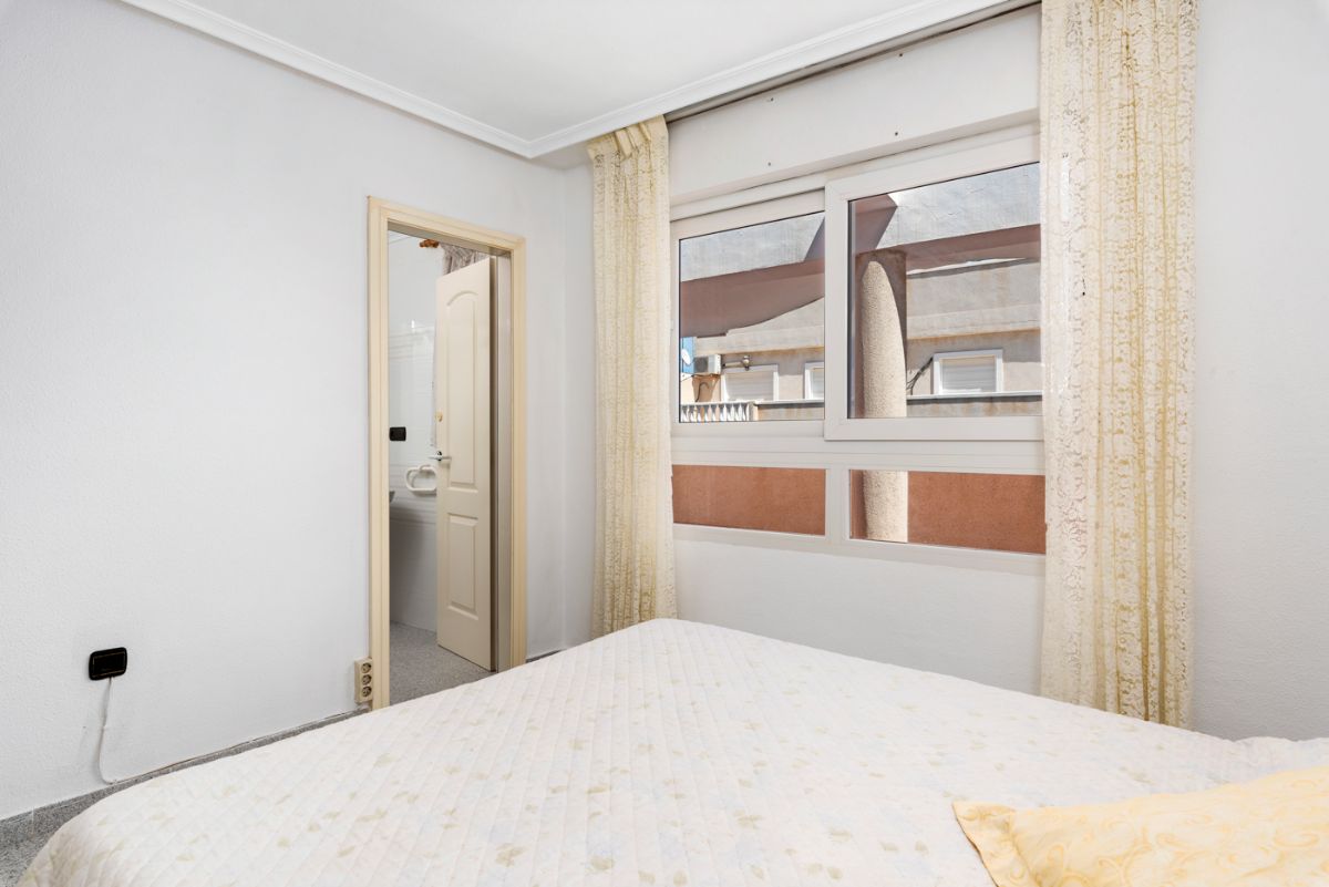 For sale of penthouse in Torrevieja