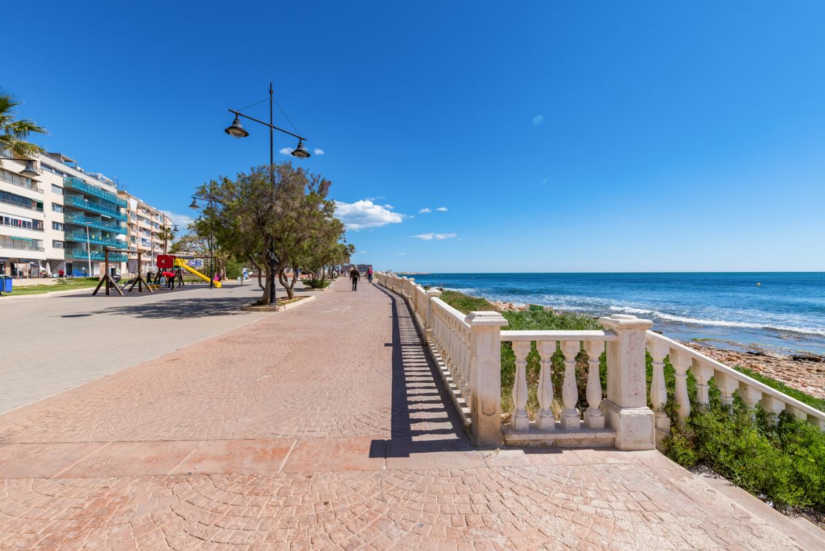 For sale of penthouse in Torrevieja