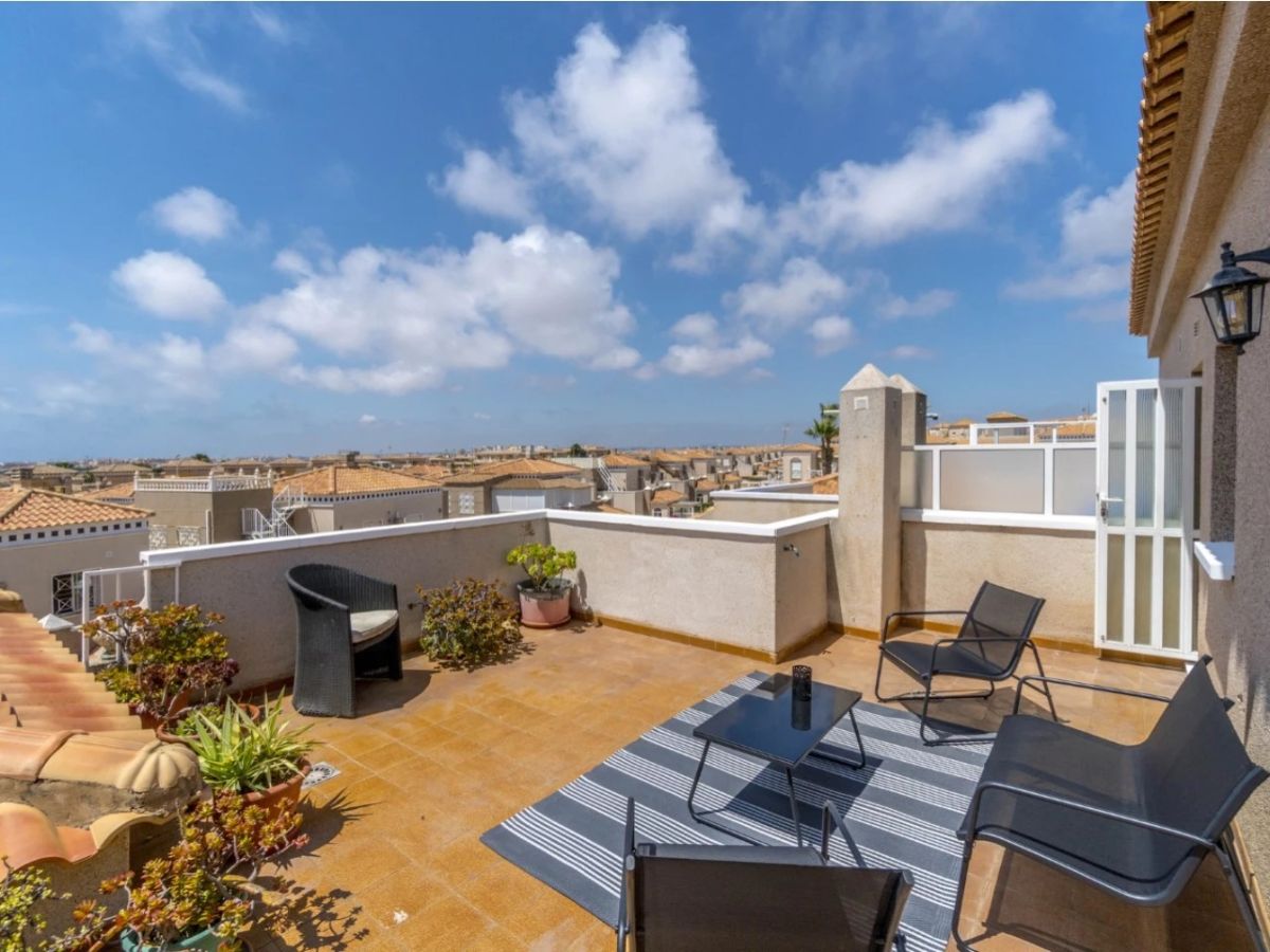 For sale of bungalow in Torrevieja